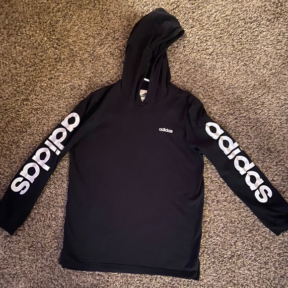 Long-sleeve Adidas hooded t-shirt